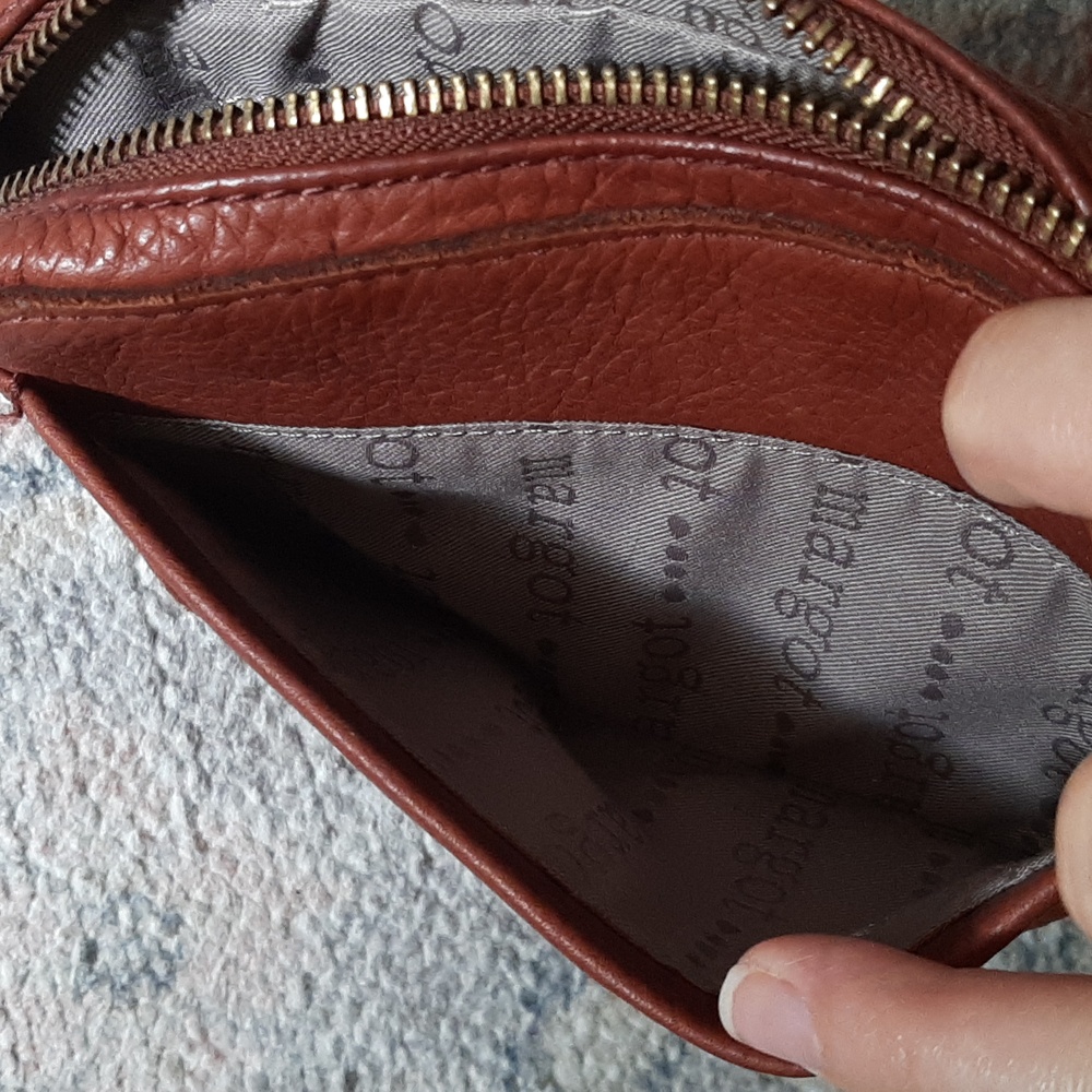Brown leather Margot New York crossbody and clutch two in one bag - Picture 6 of 7
